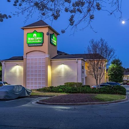 Hometowne Studios By Red Roof Atlanta Ne - Peachtree Corners Norcross Exterior foto